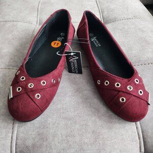 NEW American Exchange Women's Kira Grommet Strap Flat Shoes Size 11